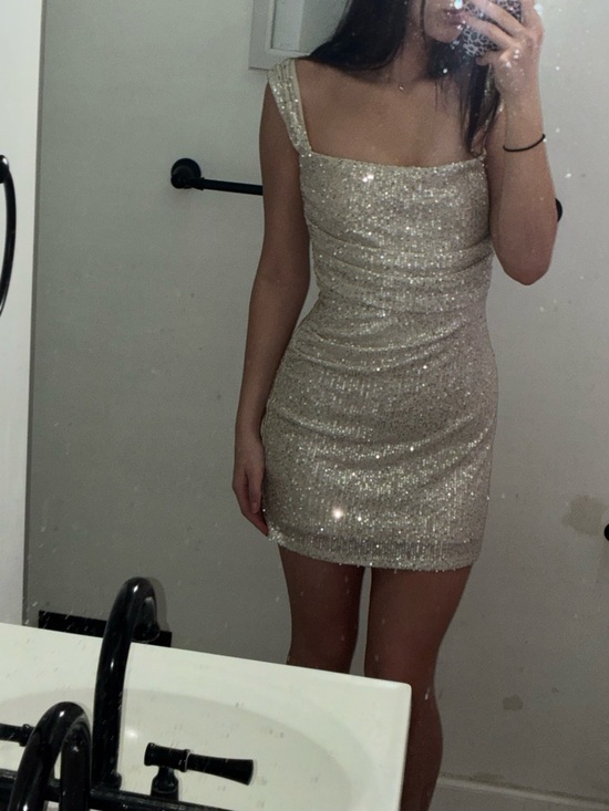 Lucy in the Sky Dresses & Skirts - Lucy in the Sky Sequin Mini Dress in Champagne Gold Butterfly Back ruched cowl